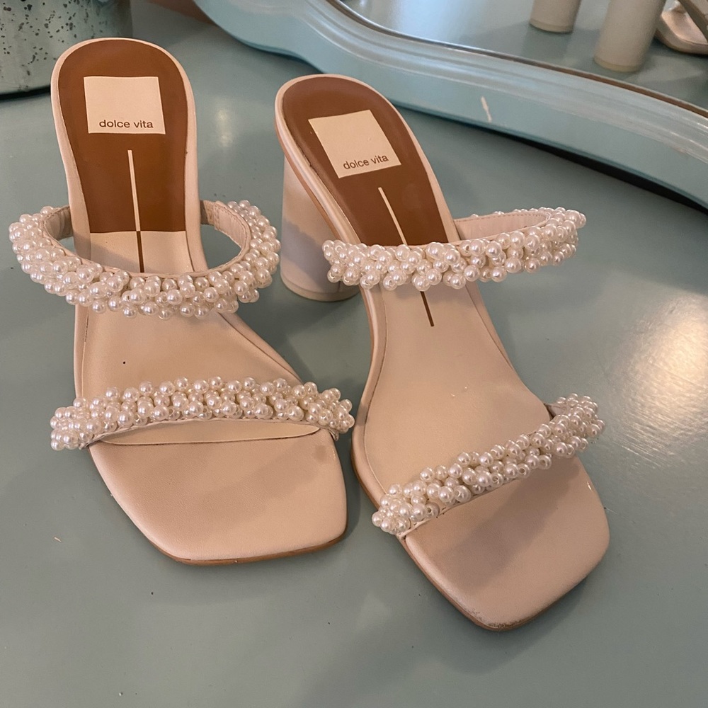 Dolce Vita pearl shoes